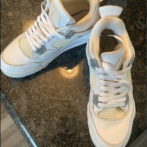 Nike Jordan 4 Pure Money Size 6.5Y